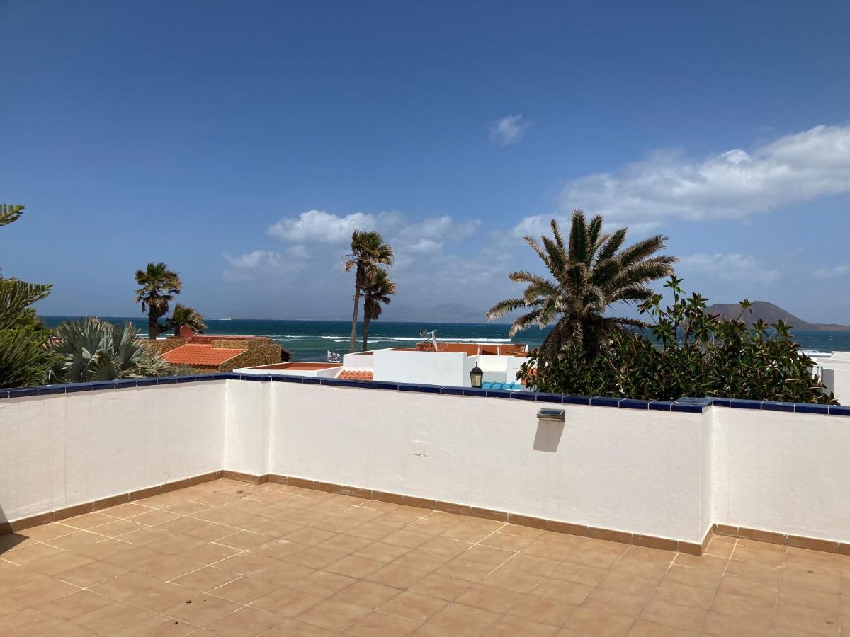Beach House With The Heated Pool Next To Rocky Point Corralejo Luaran gambar